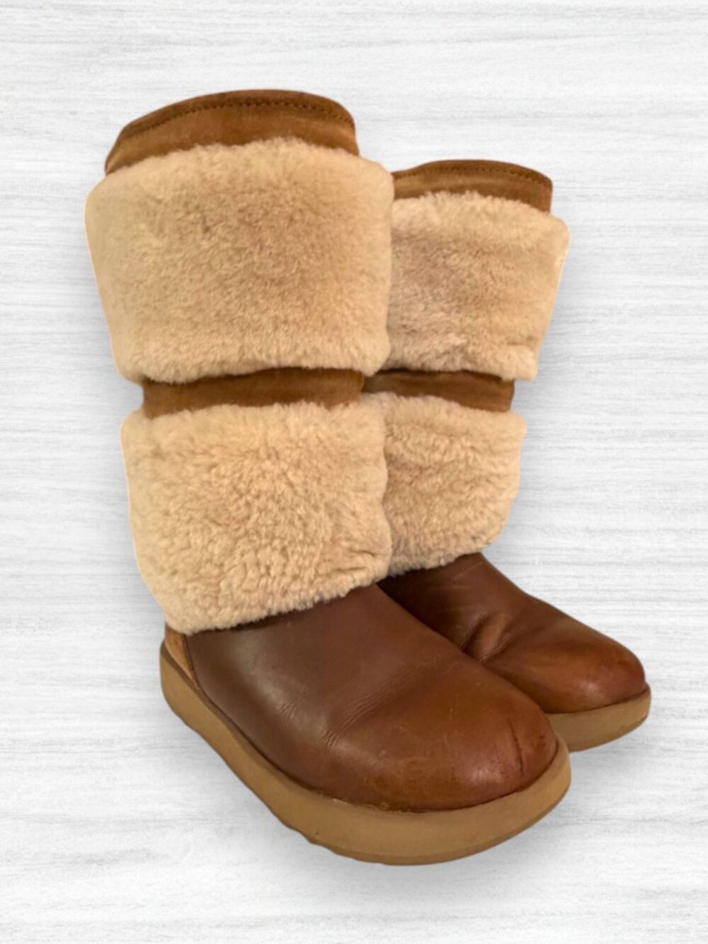 UGG Reykir Waterproof Chestnut Leather Sheepskin Arctic Grip Boots Women 7